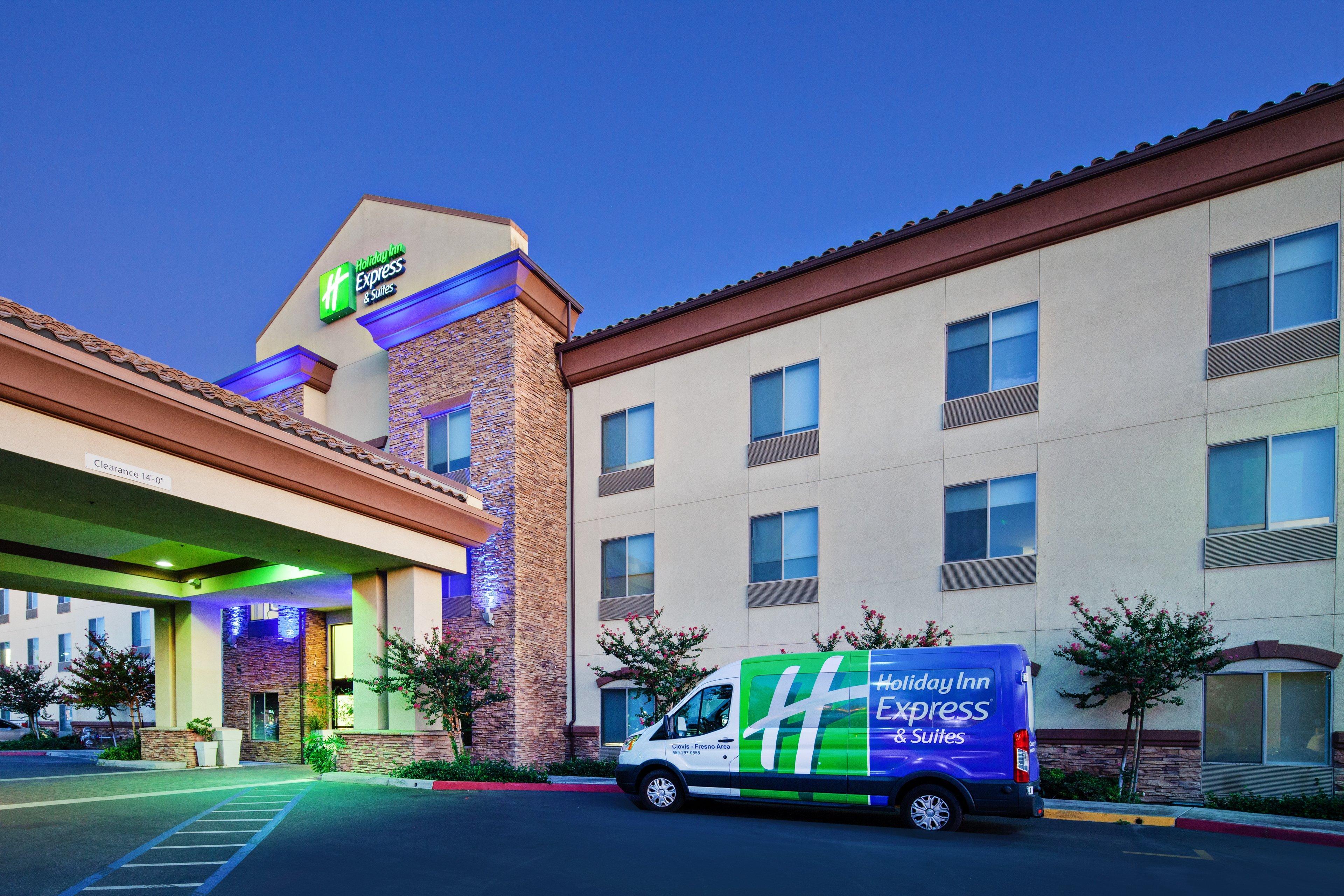 Holiday Inn Express & Suites Clovis Fresno Area By Ihg Exterior photo
